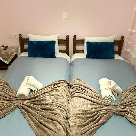 Karpouzis Guesthouse 비코스 외부 사진